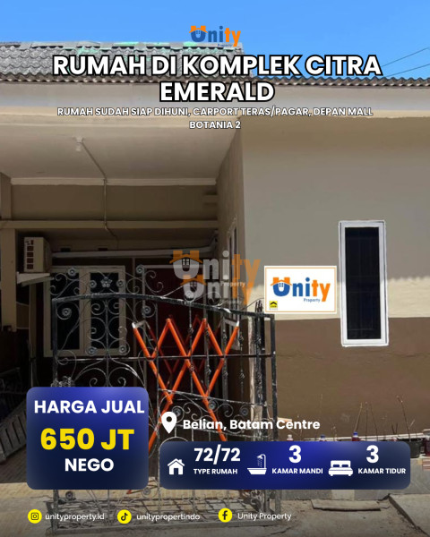 Rumah di Komplek Citra Emerald